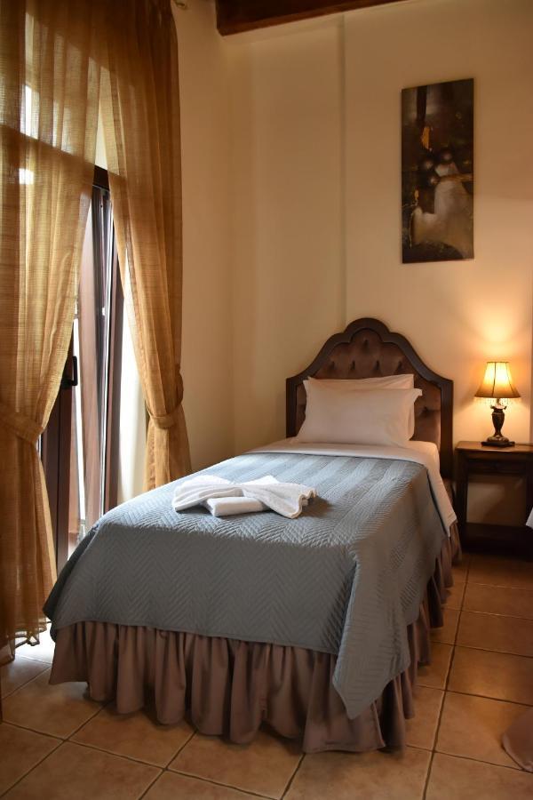 Odos Oneiron Boutique Hotel Chania  Bagian luar foto